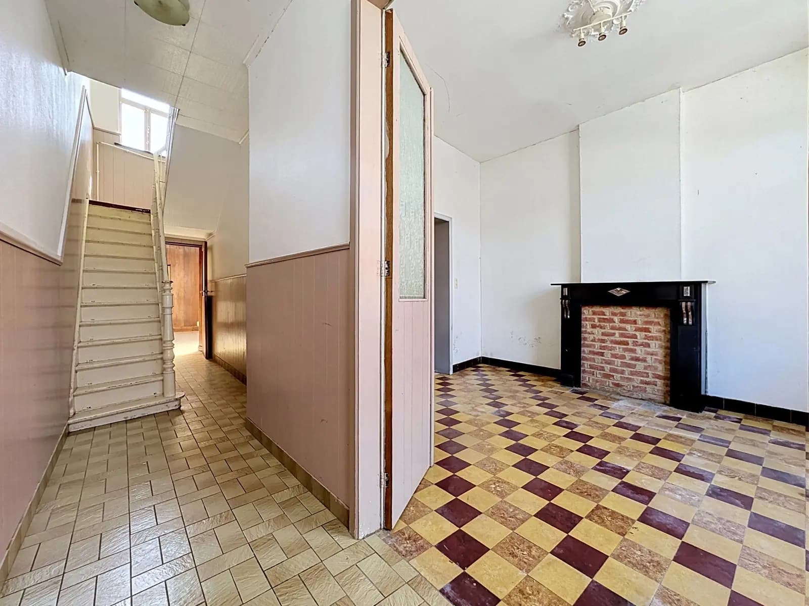 Huis te koop in Mons - € 99.000 — 2