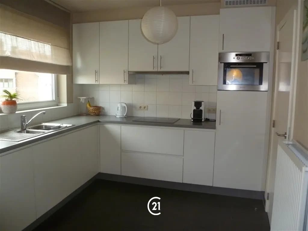 Aangenaam appartement + garage in centrum — 4