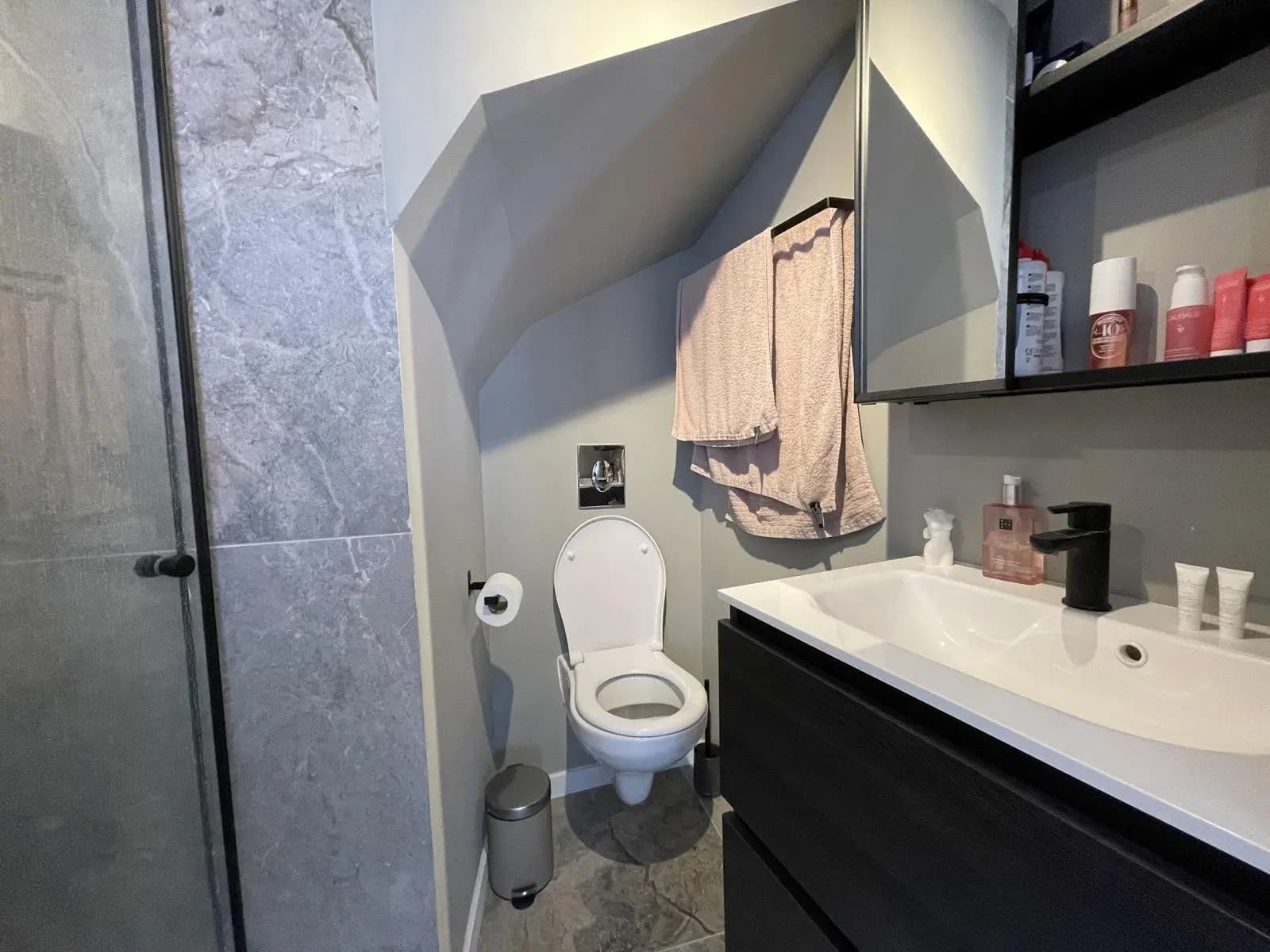 Kamer eigen sanitair hartje Leuven! — 4