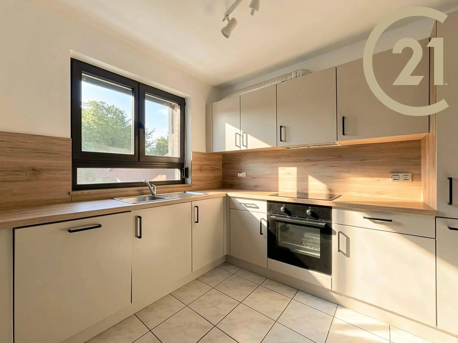 appartement — 3