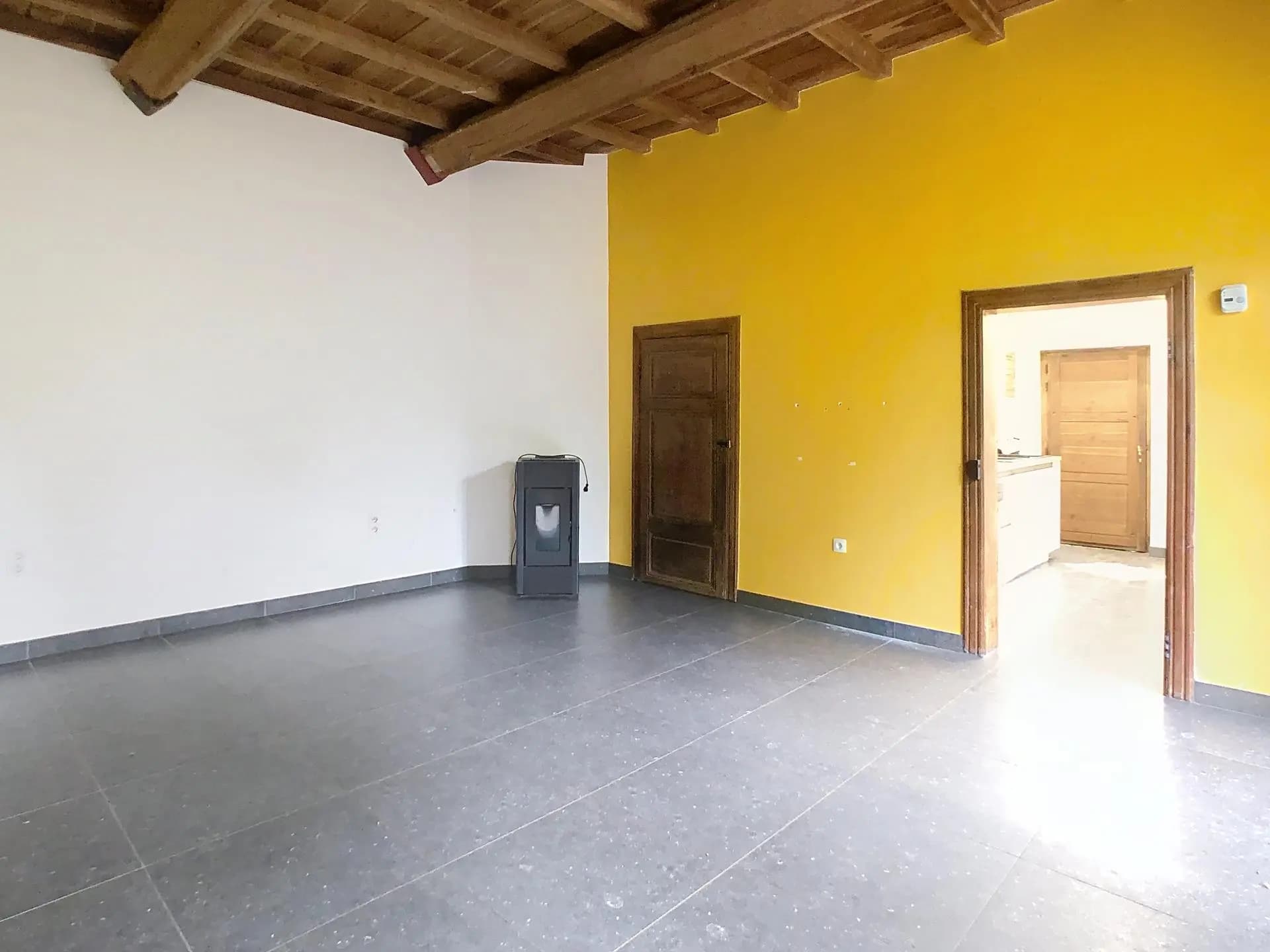 Huis — 3