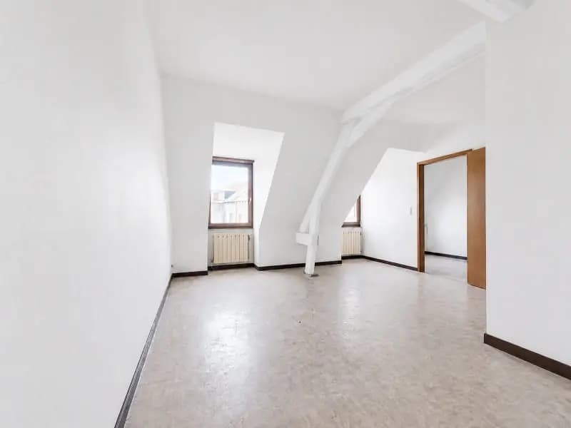 Appartement 1 chambre rénové dans le centre de Soignies — 4