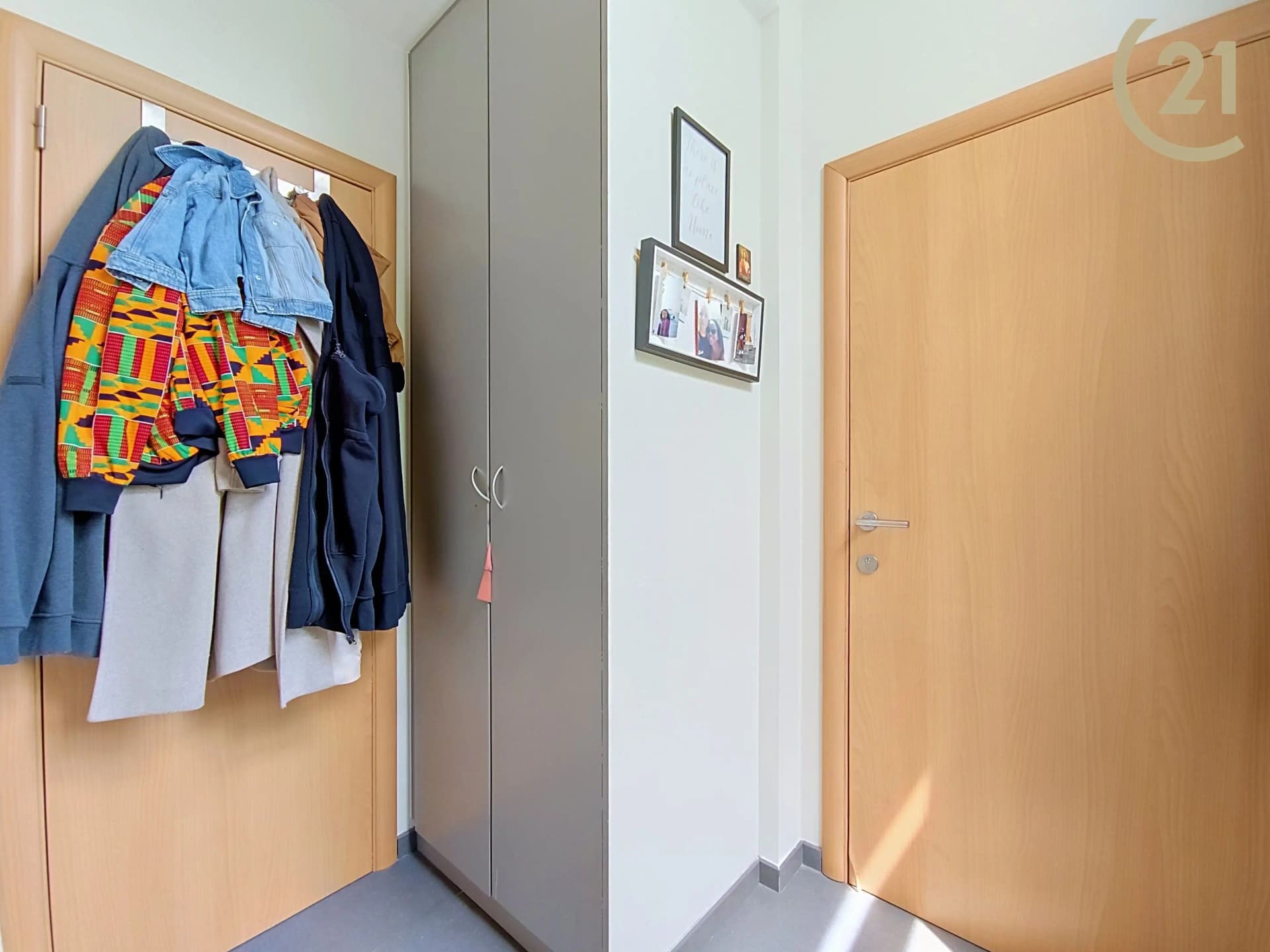 Appartement te huur in Genappe - € 900 — 3