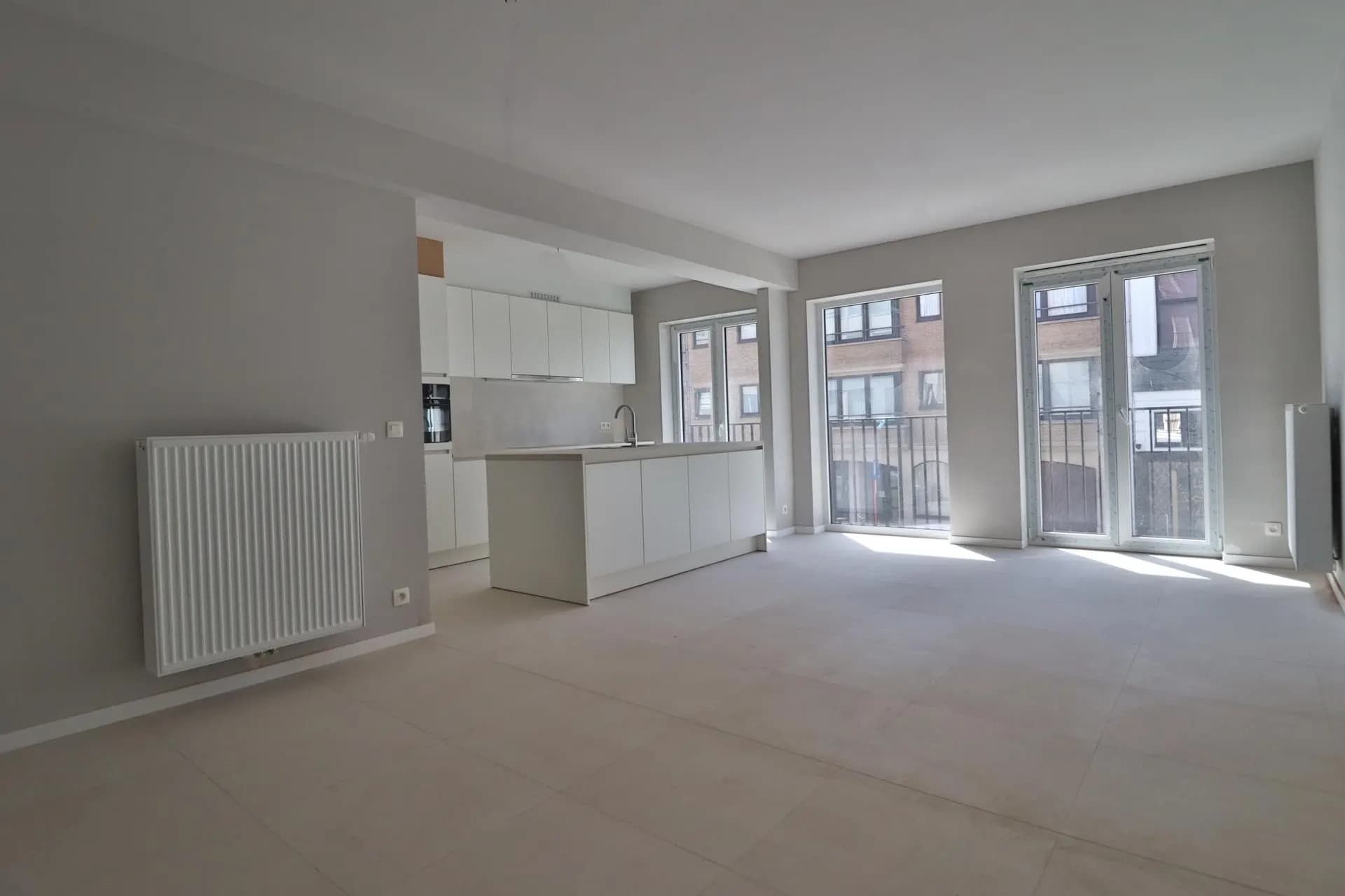 ruim en gerenoveerd appartement met twee slaapkamers — 2