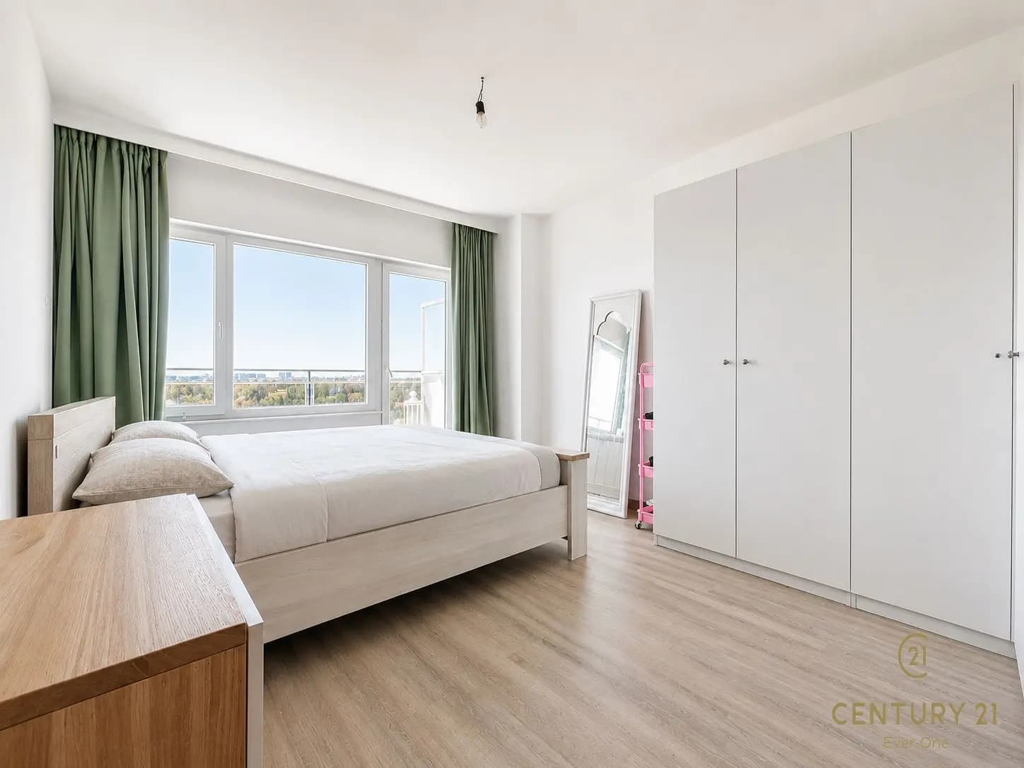 3 slaapkamers + terrassen  Appartement Te Koop — 4
