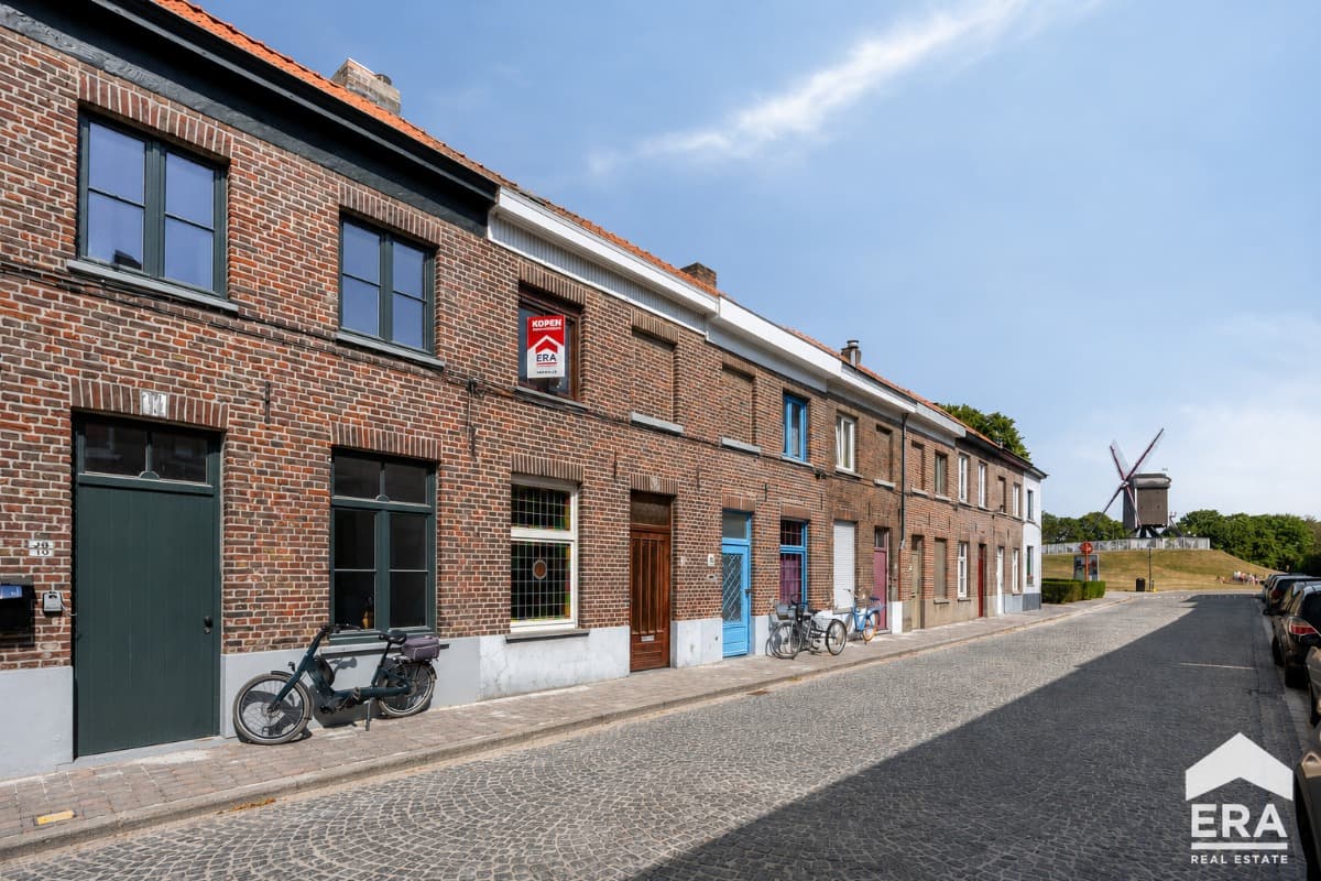 Gezellige stadswoning aan Brugse kruisvest