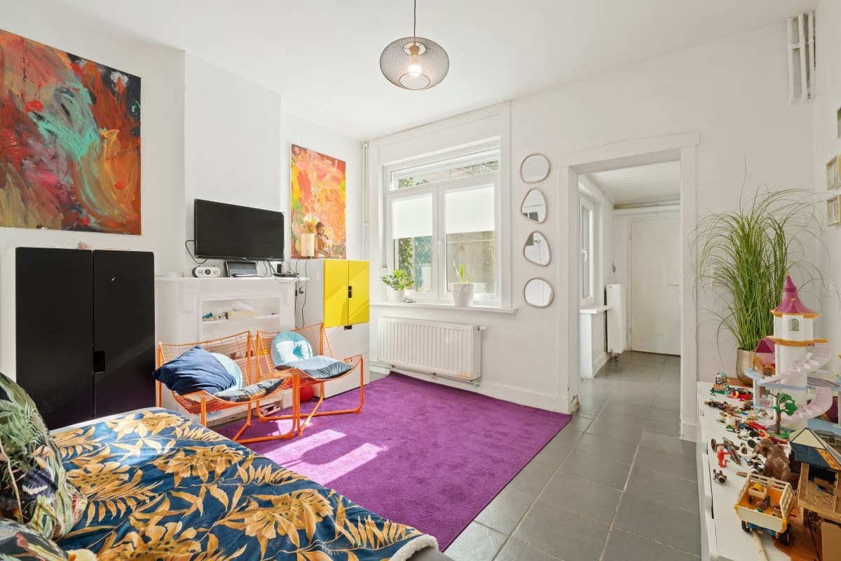 Gezinswoning met 4 slaapkamers en buitenruimte