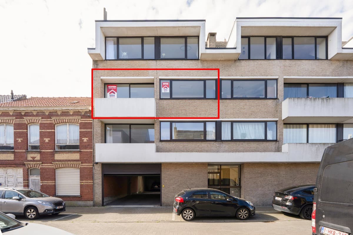 Instapklaar appartement met drie slaapkamers in Oostende
