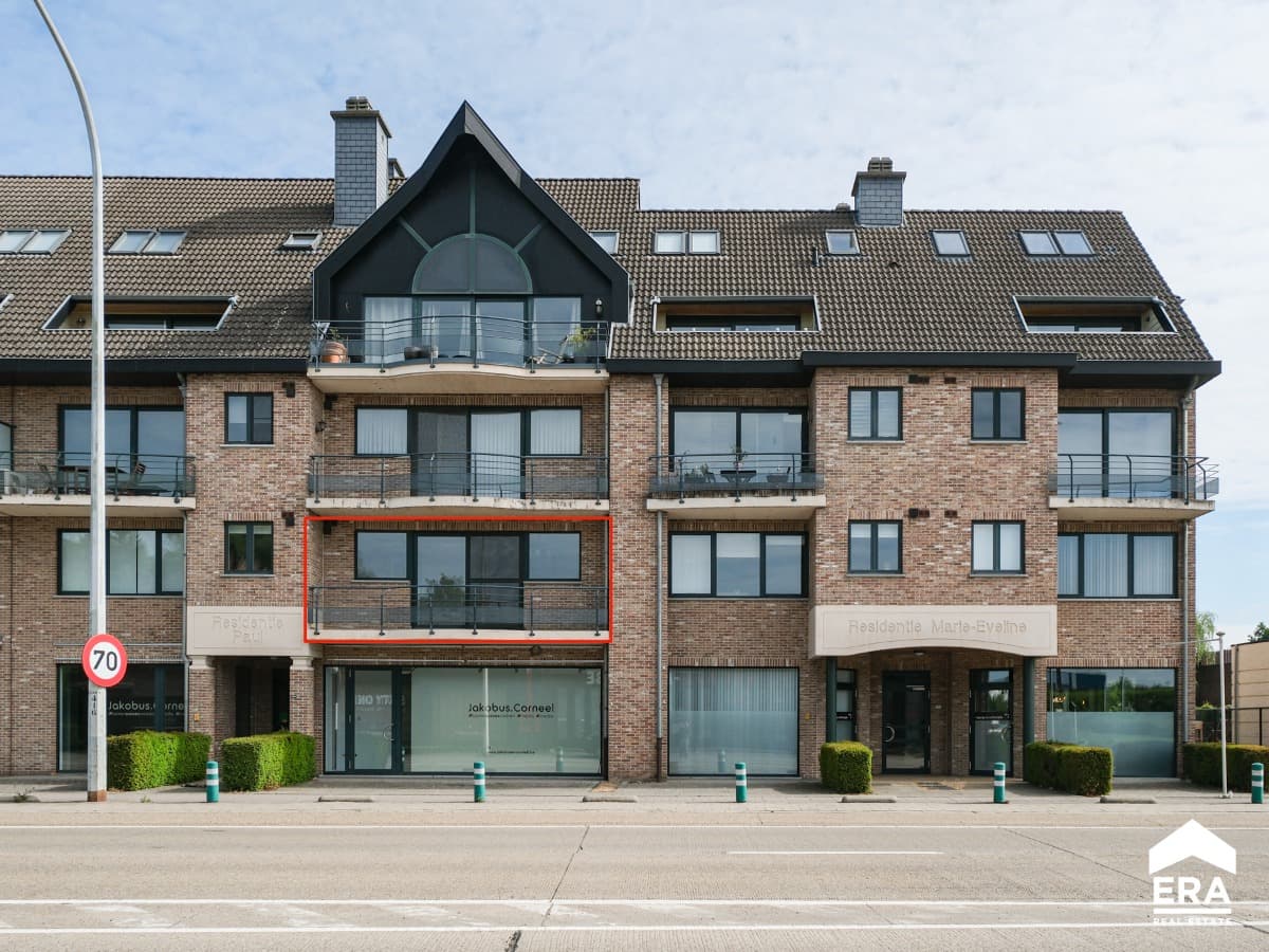Instapklaar appartement met ruim terras in Kuringen