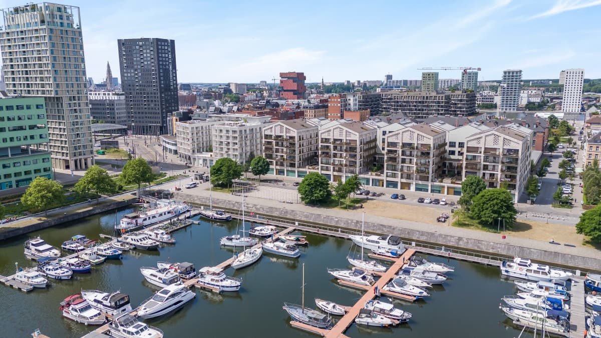 Luxe duplexappartement in Cadixwijk!