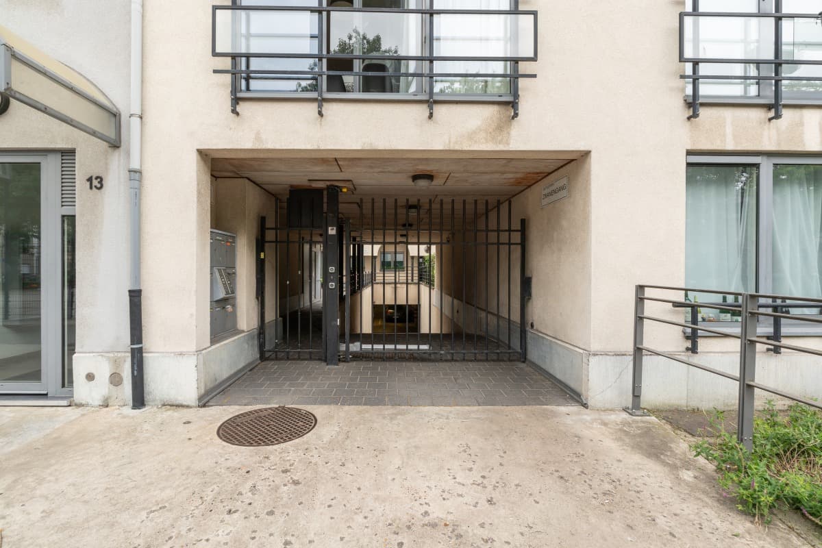 Ondergrondse staanplaats in hartje Antwerpen