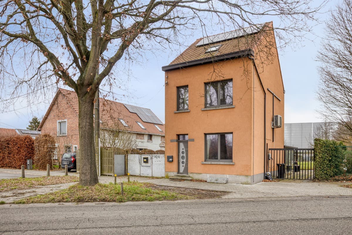 Open bebouwing met grote tuin in Mechelen