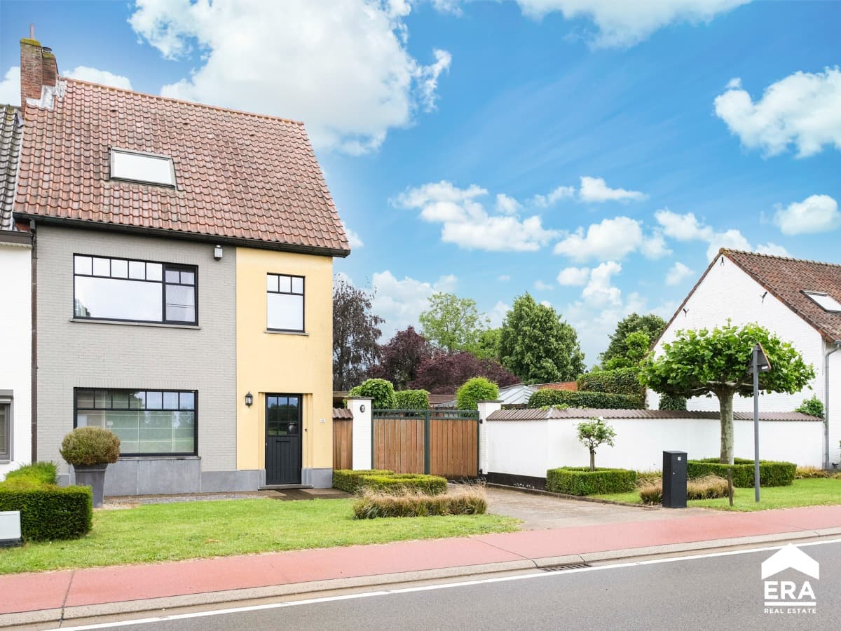 Woning met tuin en toekomstmogelijkheden in Hasselt