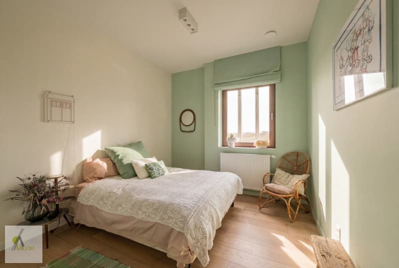 Ontdek dit uniek en zeer ruim duinen appartement (110m² netto bew.opp + terras 15 m²) op 250 meter van het strand en beslist op één van de mooiste locaties aan de westkust! — 9