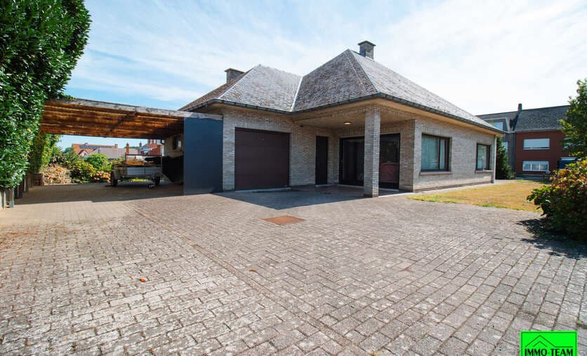 Huis - Te koop — 3