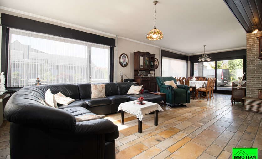 Huis - Te koop — 5