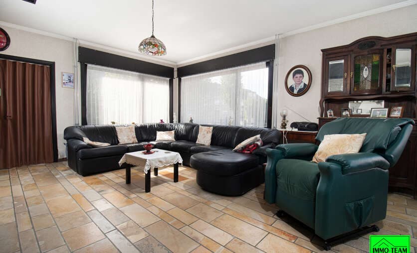 Huis - Te koop — 6