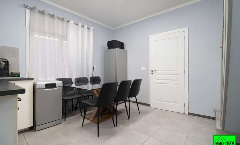 Huis - Te koop — 4