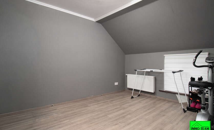 Huis - Te koop — 10
