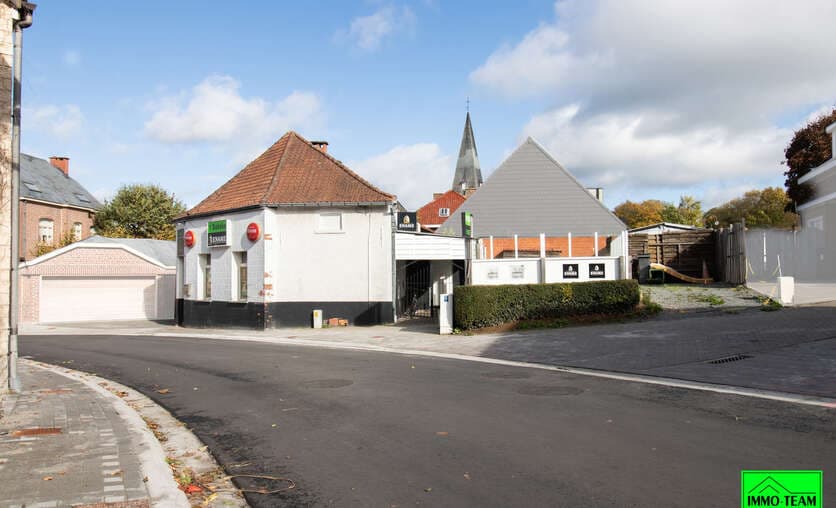 Café / bar - Te koop — 2