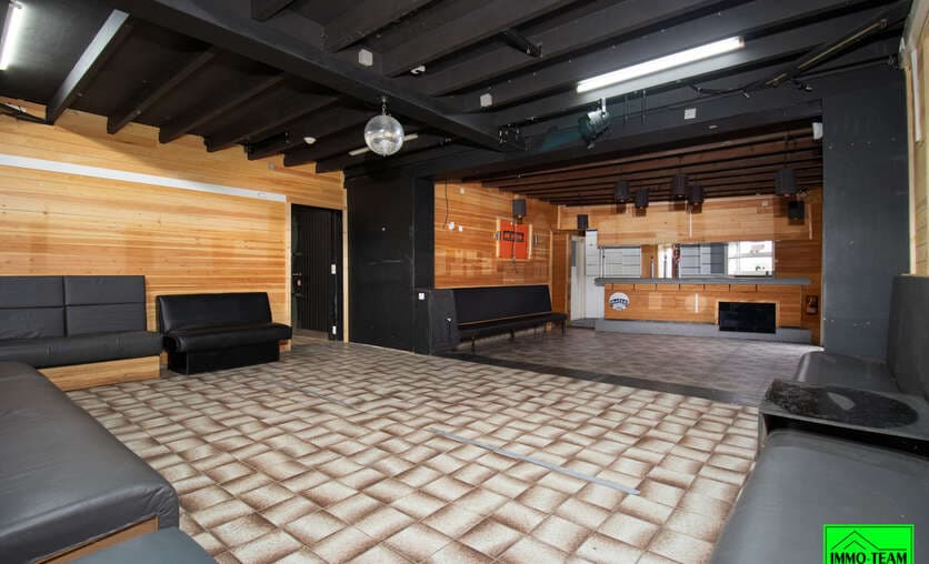 Café / bar - Te koop — 8