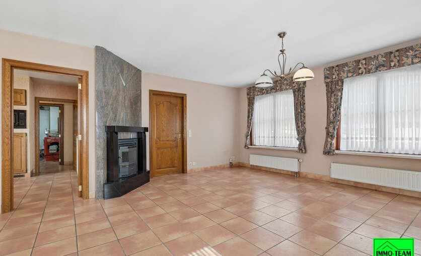 Huis - Te koop — 4