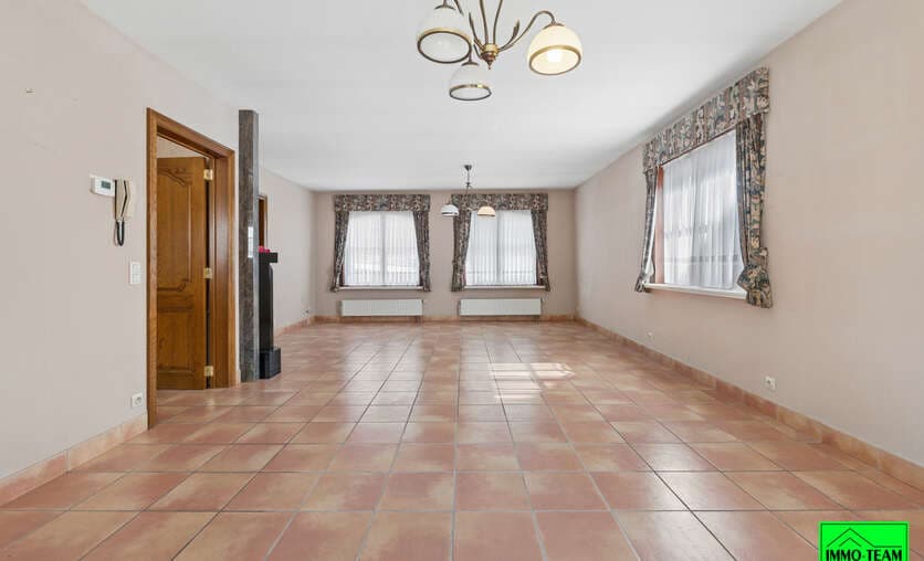 Huis - Te koop — 5