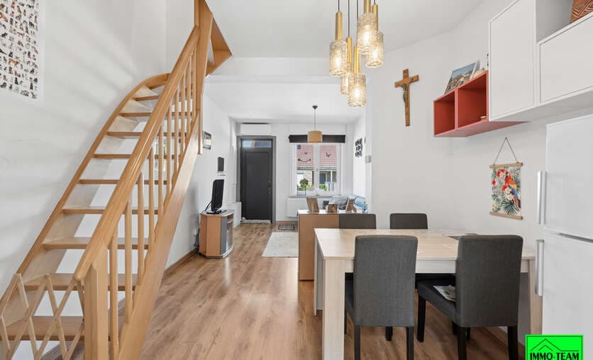 Huis - Te koop — 2
