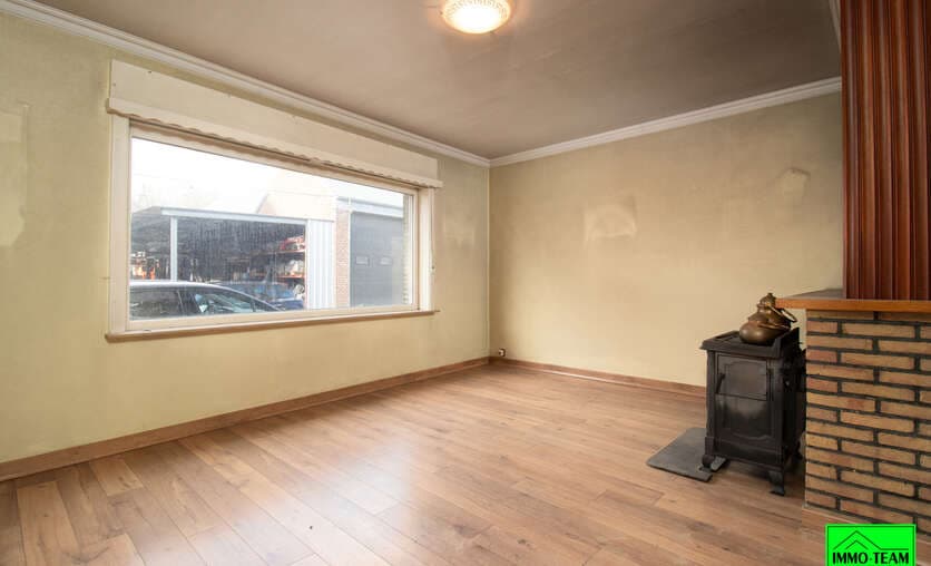 Huis - Te koop — 4