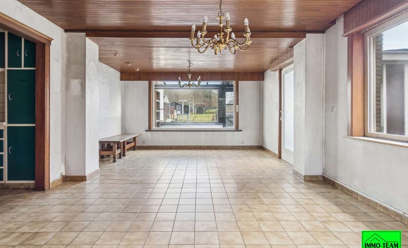Huis - Te koop — 5