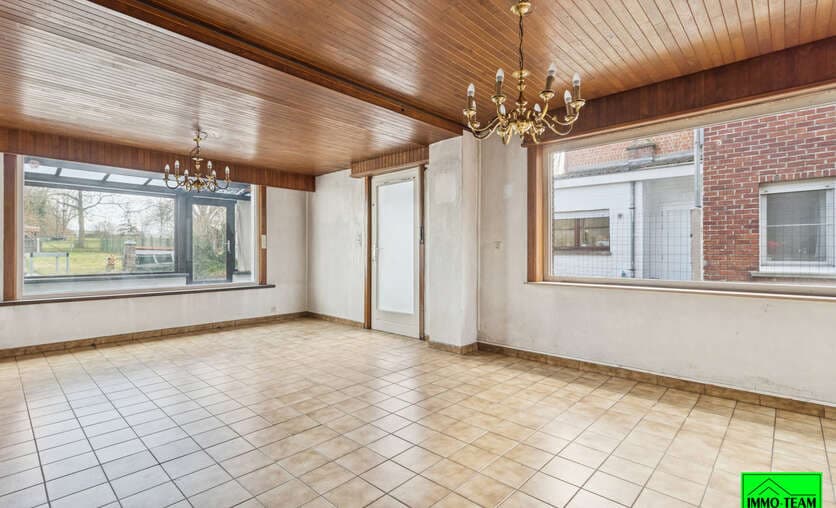 Huis - Te koop — 6