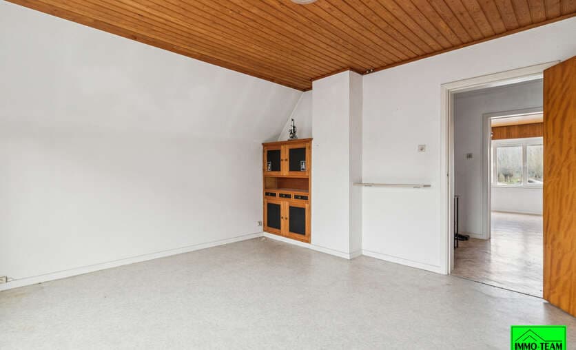 Huis - Te koop — 9