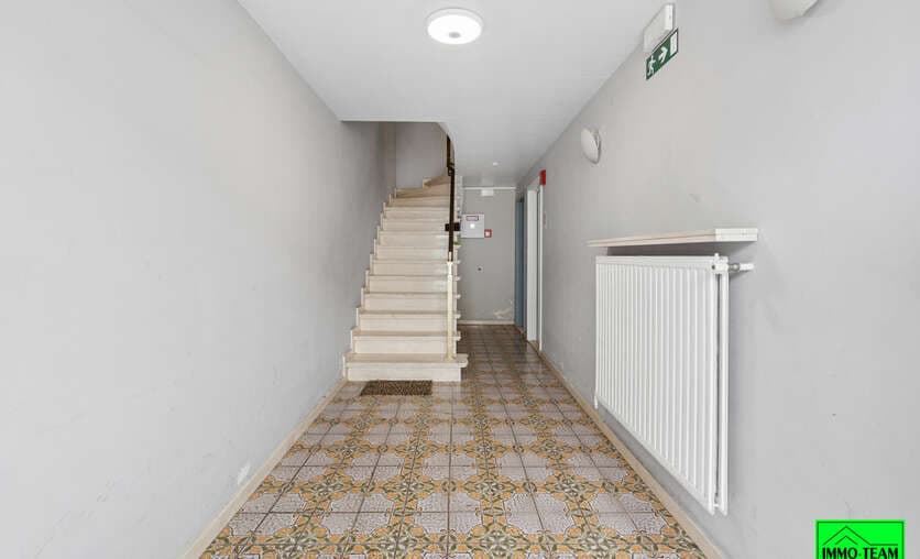 Appartementsgebouw - Te koop — 3