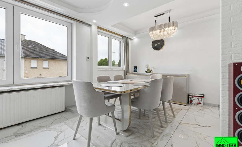 Appartementsgebouw - Te koop — 9