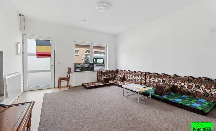 Huis - Te koop — 2