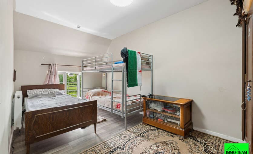 Huis - Te koop — 8
