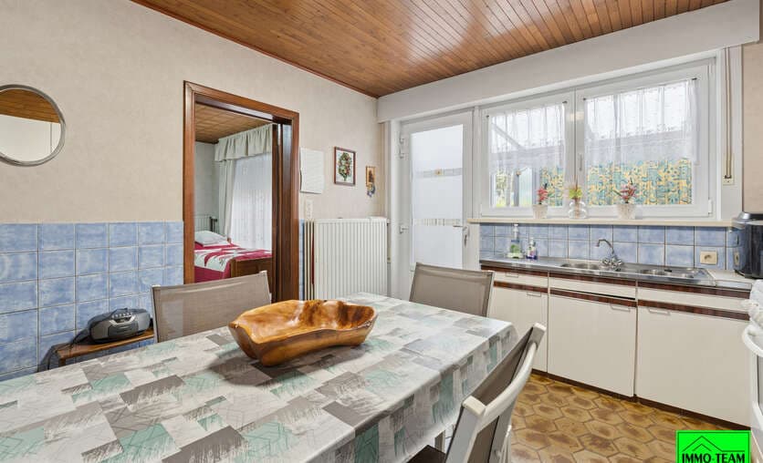 Huis - Te koop — 8
