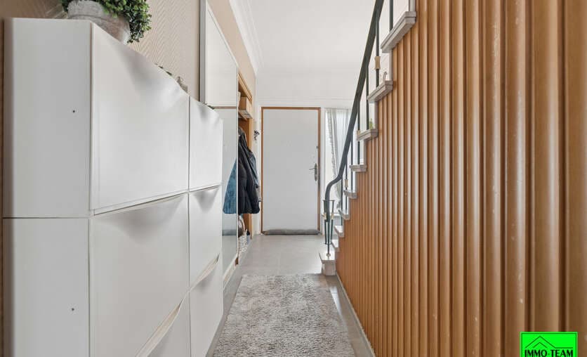 Huis - Te koop — 2