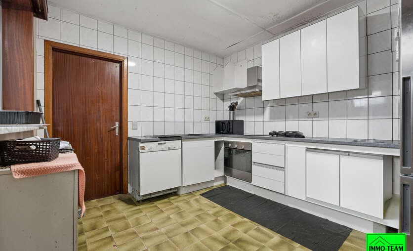 Huis - Te koop — 7