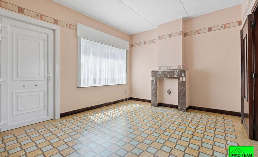 Huis - Te koop — 2