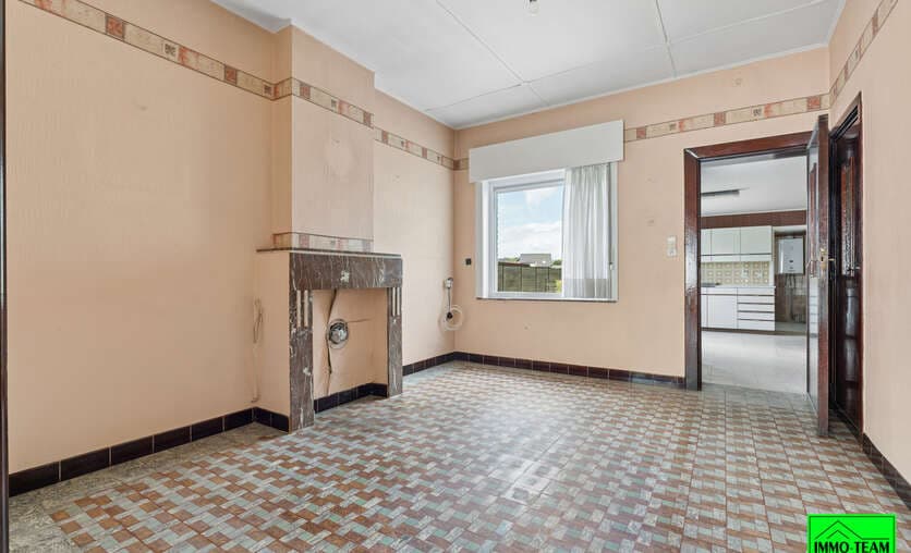 Huis - Te koop — 4