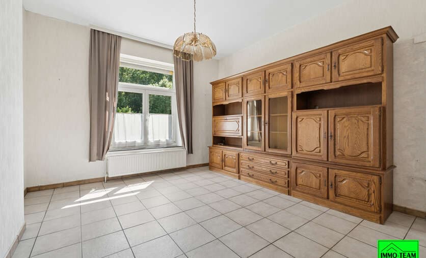 Huis - Te koop — 6