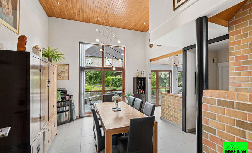 Huis - Te koop — 7