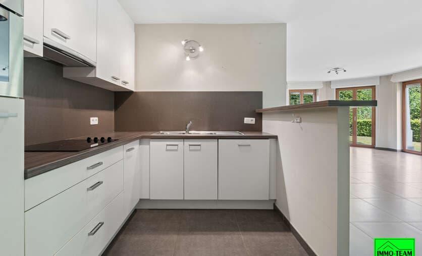 Appartement - Te koop — 10