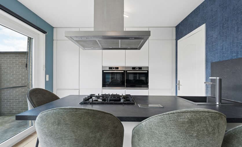 Huis - Te koop — 8
