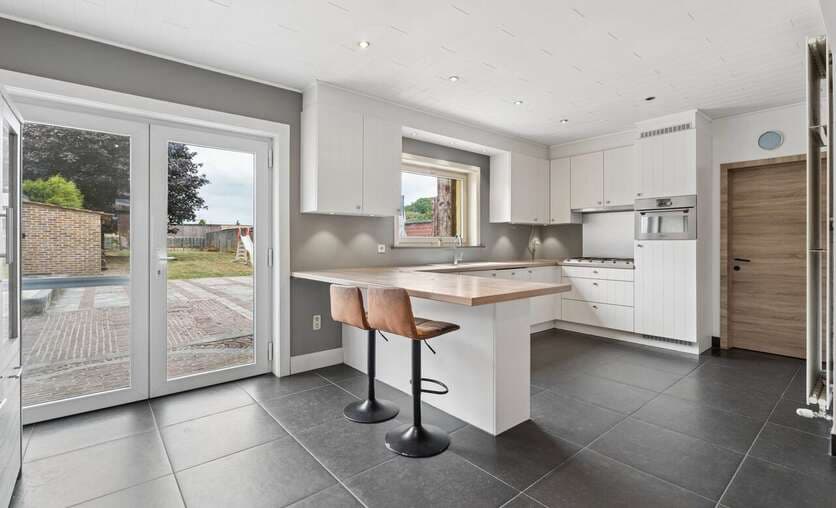 Huis - Te koop — 6
